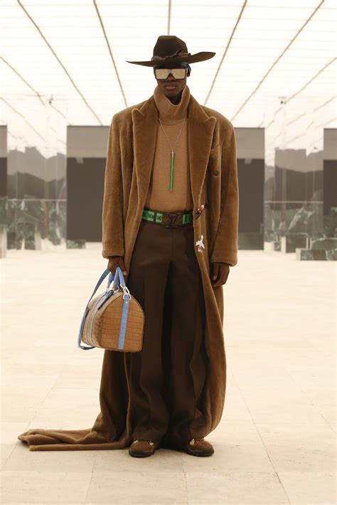 lv men ss21|Louis Vuitton Fall 2021 Menswear Collection .